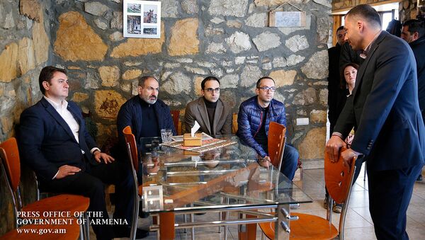 Премьер-министр Никол Пашинян посетил общину Енокаван (24 марта 2019). Тавушская область - Sputnik Армения