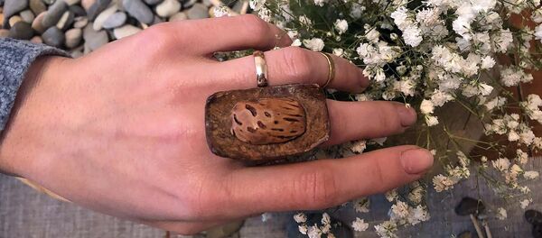 Украшения из камня Римы Гедакян Украшения из камня Римы Гедакян - Sputnik Արմենիա