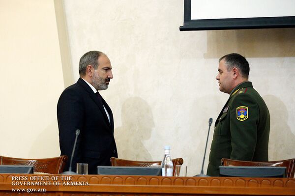 Карабах, экономика и Бахтадзе: Пашинян представил руководству ВС Армении ситуацию в стране - Sputnik Армения