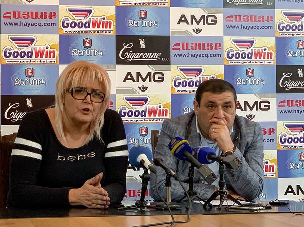 Один Пашинян на всю Армению: перевозчик винит Минтранс в своем бедственном положении  - Sputnik Армения