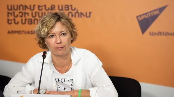 Советник МИА Россия сегодня Светлана Бабаева на учебном проекте SputnikPro (27 марта 2019). Еревaн - Sputnik Армения