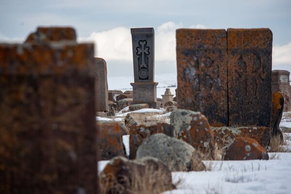  Անիծված շիրիմները. ինչ փոփոխությունների են ենթարկվել հայերի հուղարկավորման ավանդույթները - Sputnik Արմենիա