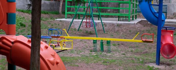Дворик детского сада в Ереване Дворик детского сада в Ереване - Sputnik Армения