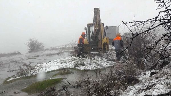 Восстановительные работы на водопроводе Арзни-2 Ереван (30 марта 2019). Село Гетамеч - Sputnik Արմենիա