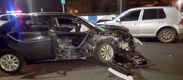 Дорожно-транспортное происшествие на Аштаракском шоссе (31 марта 2019). Еревaн Дорожно-транспортное происшествие на Аштаракском шоссе (31 марта 2019). Еревaн - Sputnik Արմենիա