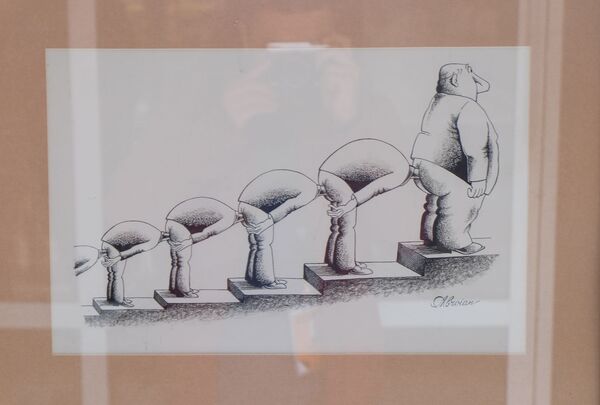 Аброян порой заряжает общество на доброту: первое апреля – день шуток, а не обмана Аброян порой заряжает общество на доброту: первое апреля – день шуток, а не обмана - Sputnik Армения