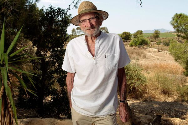 Дуглас Гордон Гуди Дуглас Гордон Гуди - Sputnik Армения