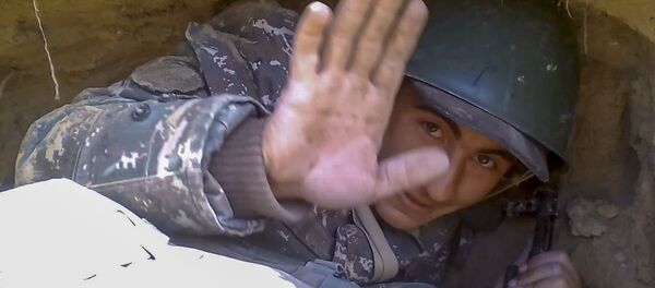 Апрельская война без комментариев Апрельская война без комментариев - Sputnik Армения