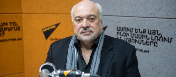 Константин Орбелян в гостях радио Sputnik Константин Орбелян в гостях радио Sputnik - Sputnik Армения