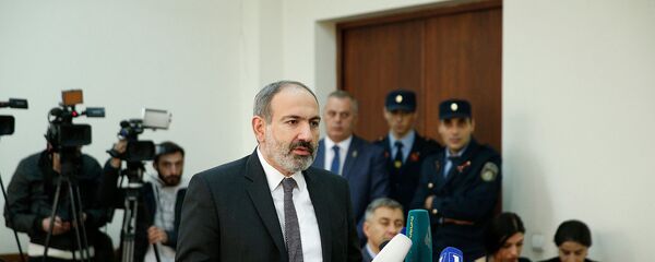 Премьер-министр Никол Пашинян посетил суд общей юрисдикции административного района Шенгавит в качестве свидетеля и дал показания по делу от 31 марта 2017 года (3 апреля 2019). Еревaн - Sputnik Армения