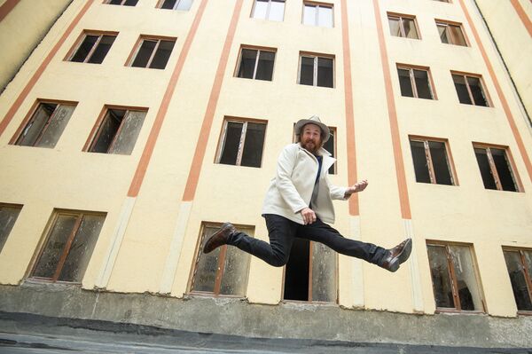 Вдохновленный Суренянцем и мистикой Армении: внук Вагнера едет в Ереван с особым сюрпризом Вдохновленный Суренянцем и мистикой Армении: внук Вагнера едет в Ереван с особым сюрпризом - Sputnik Армения