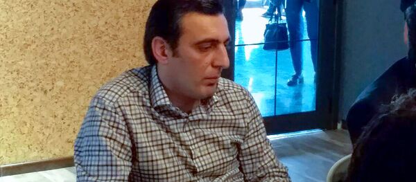 Гендиректор компании Спайка Давид Казарян на пресс-конференции (5 апреля 2019). Еревaн Гендиректор компании Спайка Давид Казарян на пресс-конференции (5 апреля 2019). Еревaн - Sputnik Արմենիա