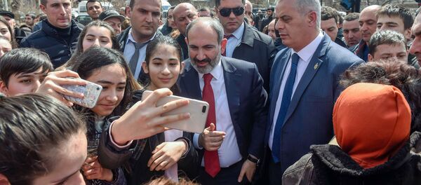 Рабочий визит премьер-министра Никола Пашиняна в Гюмри (5 апреля 2019). Ширак - Sputnik Армения