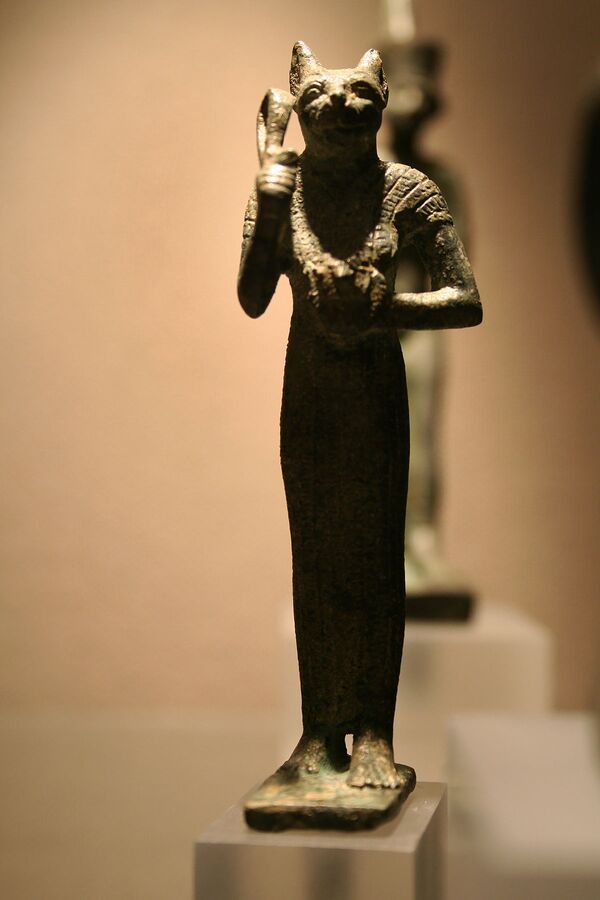 Բաստետ՝ ուրախության, սիրո, գեղեցկության, պտղաբերության, կատուների հին եգիպտական աստվածուհի։ - Sputnik Արմենիա