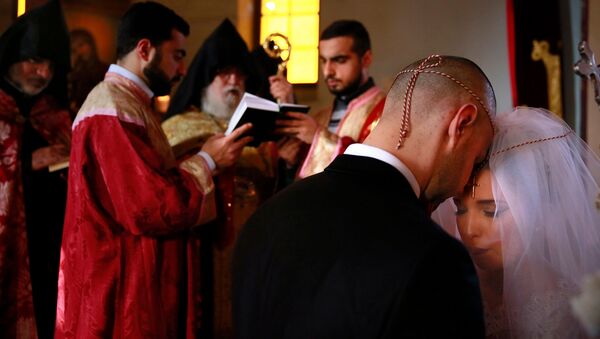 Традиционная армянская свадьба в церкви Святого Григория Просветителя, Иерусалим - Sputnik Армения