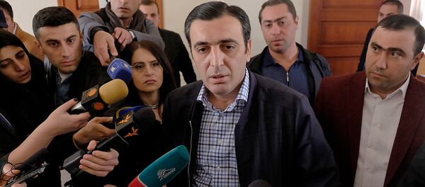 Директор компании Спайка Давид Казарян ответил на вопросы журналистов в здании суда административных районов Кентрон и Норк-Мараш (8 апреля 2019). Еревaн - Sputnik Армения