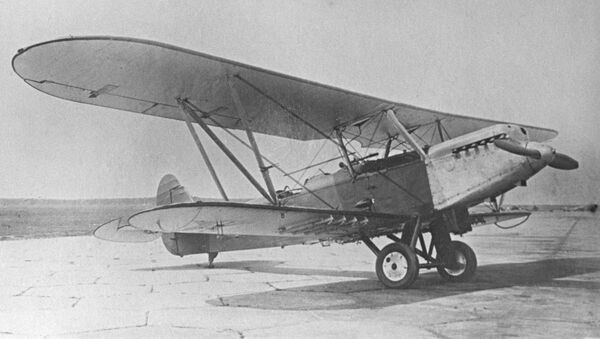 Советский многоцелевой одномоторный самолет-разведчик Р-5 (1930-ые годы). - Sputnik Արմենիա