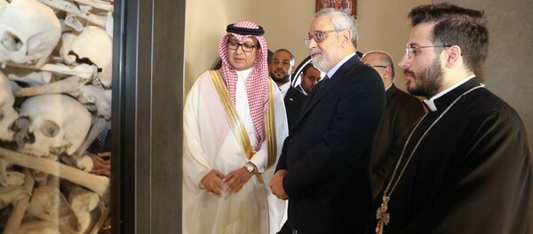 Լիբանանում Սաուդյան Արաբիայի դեսպան Ուալիտ Պուխարի այցը Մեծի Տանն Կիլիկիո կաթողիկոսարան (9 ապրիլի 2019): Անթիլիաս, Լիբանան Լիբանանում Սաուդյան Արաբիայի դեսպան Ուալիտ Պուխարի այցը Մեծի Տանն Կիլիկիո կաթողիկոսարան (9 ապրիլի 2019): Անթիլիաս, Լիբանան - Sputnik Արմենիա