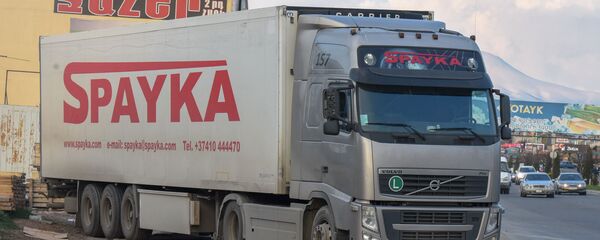 Грузовой автомобиль компании Spayka - Sputnik Армения