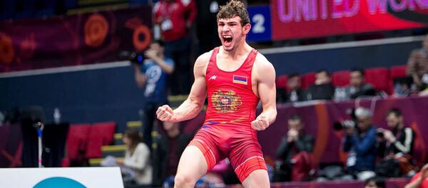 Армянский борец Арсен Арутюнян на Чемпионате Европы по борьбе (9 апреля 2019). Бухарест - Sputnik Արմենիա