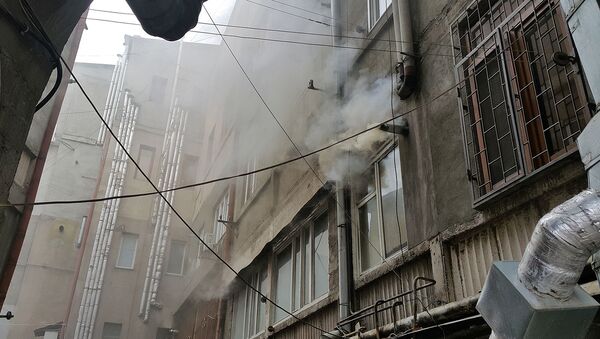 Пожар в квартире на улице Байрона (11 апреля 2019). Еревaн - Sputnik Արմենիա