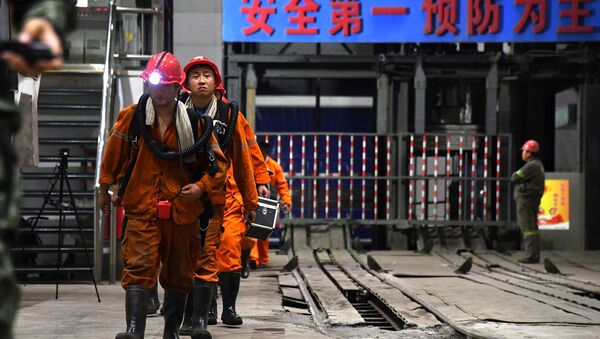 Китайские спасатели из места чрезвычайного происшествия (21 октября 2018). Провинция Шаньдун, Китай - Sputnik Армения