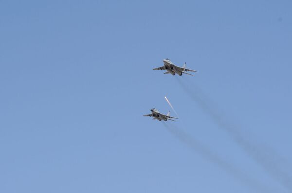 Տանկ, ավիացիա, «Գրադ». հայ-ռուսական զորախումբը դիտարժան զորավարժություն անցկացրեց ՀՀ–ում Տանկ, ավիացիա, «Գրադ». հայ-ռուսական զորախումբը դիտարժան զորավարժություն անցկացրեց ՀՀ–ում - Sputnik Արմենիա