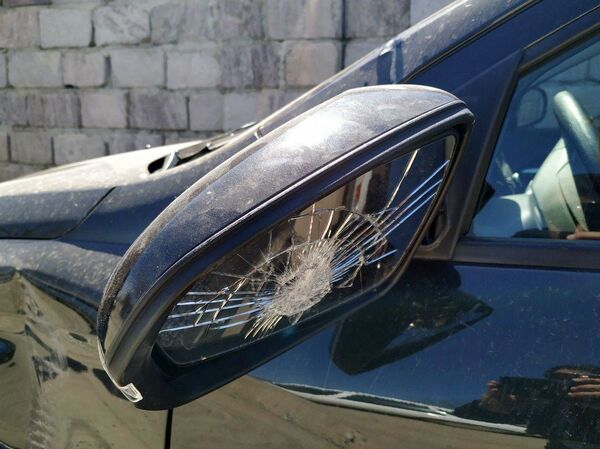 Жители села Зартонк перекрыли железную дорогу и напали на старосту — фото - Sputnik Армения