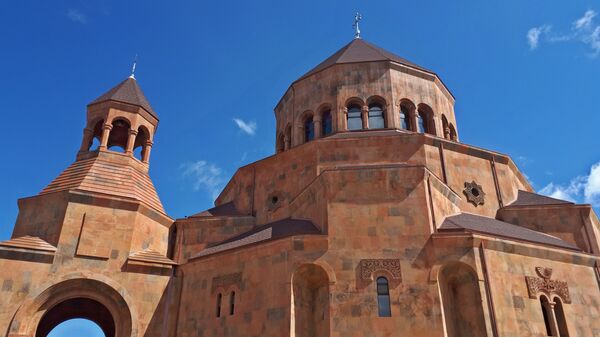 Խաղաղությունն ավելի լավ է, բայց չենք վախենում պատերազմից. պատասխան`ադրբեջանցի լրագրողին Խաղաղությունն ավելի լավ է, բայց չենք վախենում պատերազմից. պատասխան`ադրբեջանցի լրագրողին - Sputnik Արմենիա