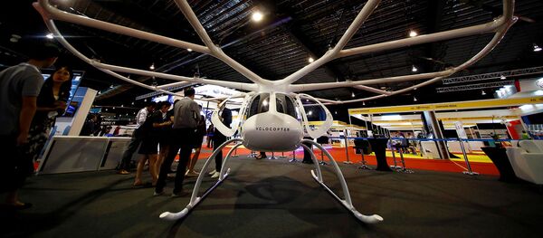 Воздушное такси немецкой компании Volocopter на выставке Rotorcraft Asia (11 апреля 2019). Сингапур Воздушное такси немецкой компании Volocopter на выставке Rotorcraft Asia (11 апреля 2019). Сингапур - Sputnik Արմենիա