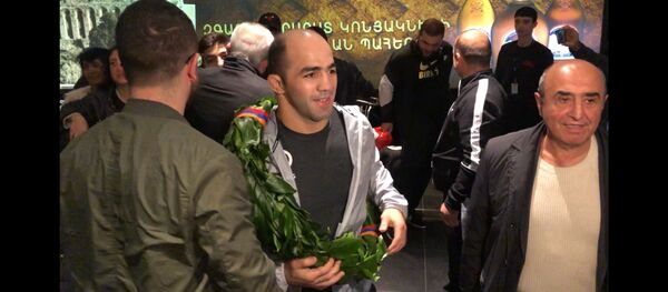 Հայաստանի հունահռոմեական ոճի ըմբշամարտի հավաքականը վերադարձավ Եվրոպայի առաջնությունից - Sputnik Армения