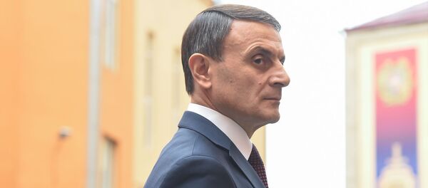 Начальник полиции Валерий Осипян на торжественном заседании, посвященном Дню полиции Армении (16 апреля 2019). Ереван Начальник полиции Валерий Осипян на торжественном заседании, посвященном Дню полиции Армении (16 апреля 2019). Ереван - Sputnik Արմենիա