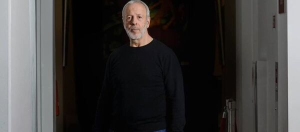 Художник, искусствовед, член Союза художников России Александр Таиров - Sputnik Армения