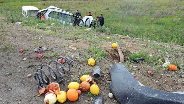 Дорожно-транспортное происшествие на трассе Север-Юг (17 апреля 2019). Араратская область - Sputnik Армения