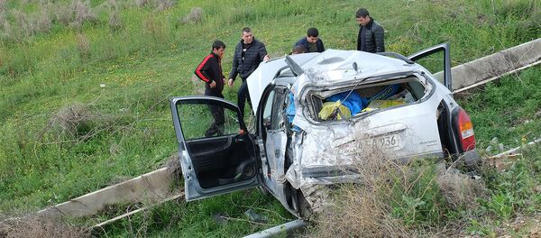 Дорожно-транспортное происшествие на трассе Север-Юг (17 апреля 2019). Араратская область - Sputnik Армения