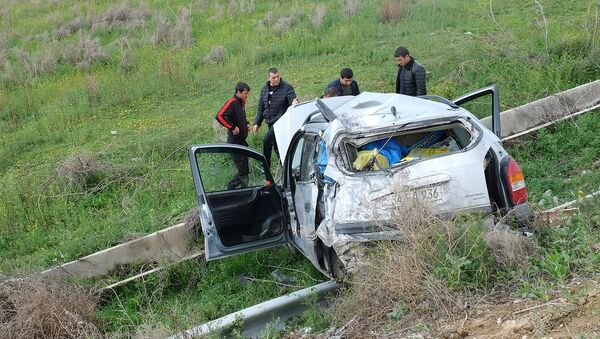 Дорожно-транспортное происшествие на трассе Север-Юг (17 апреля 2019). Араратская область - Sputnik Армения