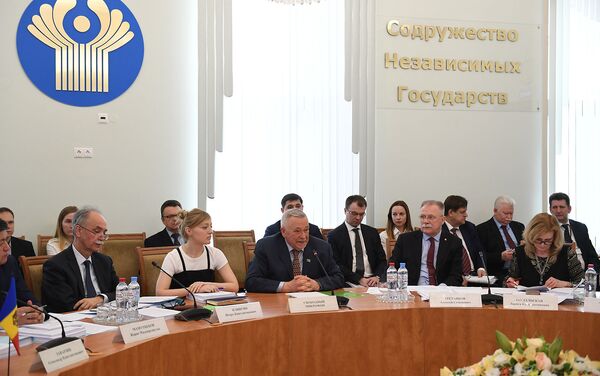 Заседание Комиссии по экономическим вопросам при Экономическом совете СНГ (17 апреля 2019). Москвa - Sputnik Армения