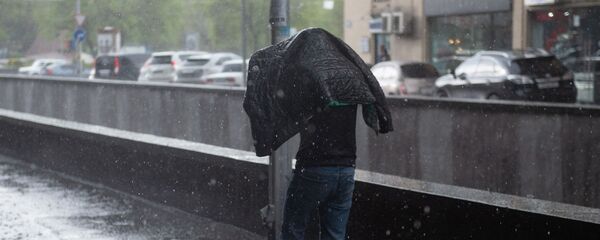 Сильный дождь с градом (17 апреля 2019). Еревaн - Sputnik Армения