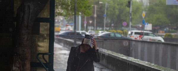 Сильный дождь с градом (17 апреля 2019). Еревaн - Sputnik Армения
