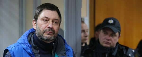 Руководитель портала РИА Новости Украина Кирилл Вышинский в Подольском районном суде (26 марта 2019). Киев - Sputnik Армения