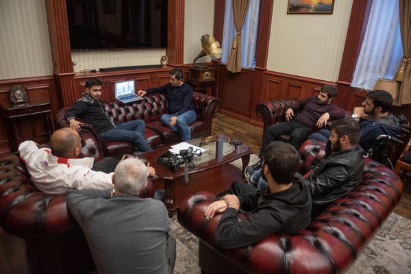 Նրանք նշան են բռնում, բայց չեն կրակում. Արցախում վիրավորվածները նոր զբաղմունք են գտել - Sputnik Արմենիա