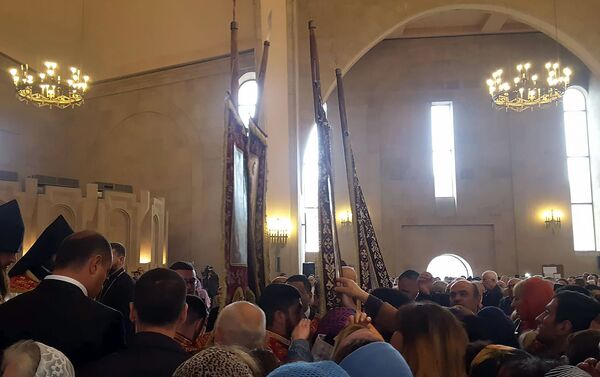 Литургия Святого Воскресенья в церкви Св.Григория (21 апреля 2019). Еревaн - Sputnik Армения