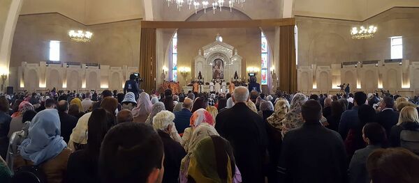 Литургия Святого Воскресенья в церкви Св.Григория (21 апреля 2019). Еревaн Литургия Святого Воскресенья в церкви Св.Григория (21 апреля 2019). Еревaн - Sputnik Արմենիա