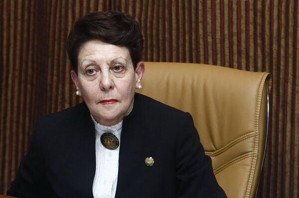 Анаит Бахшян Анаит Бахшян - Sputnik Արմենիա