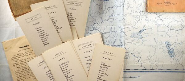 Настольные игры, придуманные Ованнесом Туманяном - Sputnik Армения