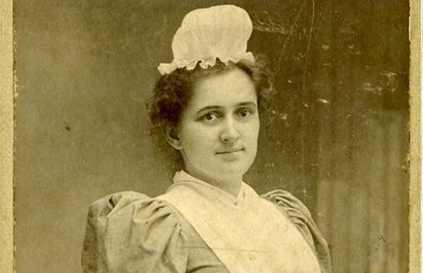 Եարմութ քաղաքին մէջ պիտի զետեղուի Ցեղասպանութեան որբերու փրկարար Սառա Քորնինկի արձանը Եարմութ քաղաքին մէջ պիտի զետեղուի Ցեղասպանութեան որբերու փրկարար Սառա Քորնինկի արձանը - Sputnik Արմենիա