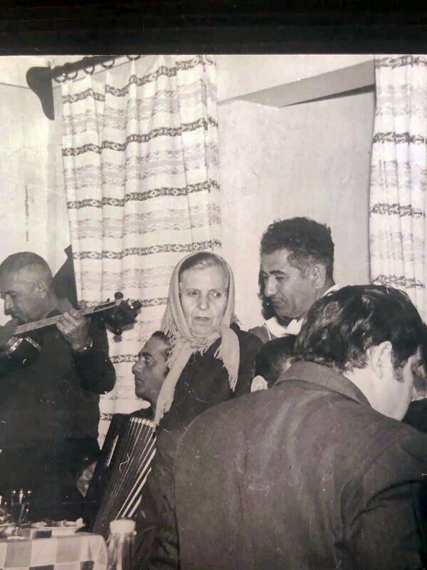 Ненега, я помню: Симоньян рассказала историю спасения прабабушек в годы Геноцида армян Ненега, я помню: Симоньян рассказала историю спасения прабабушек в годы Геноцида армян - Sputnik Армения