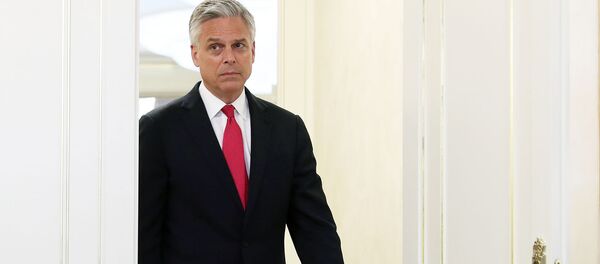 Посол США в России Джон Хантсман во время встречи членов Совета Федерации РФ с делегацией Конгресса США (3 июля 2018). Москвa - Sputnik Армения