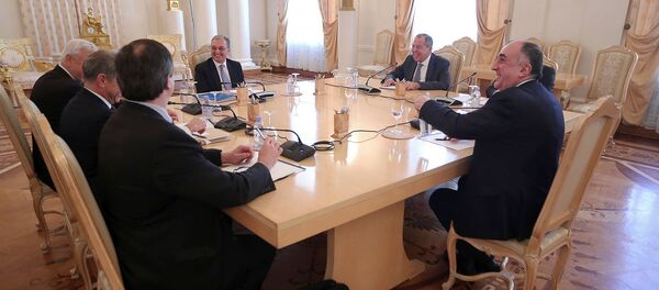 Встреча министров иностранных дел Армении, России и Азербайджана Зограба Мнацаканяна, Сергея Лаврова и Эльмара Мамедъярова и сопредседателем МГ ОБСЕ (15 апреля 2019). Москвa - Sputnik Армения