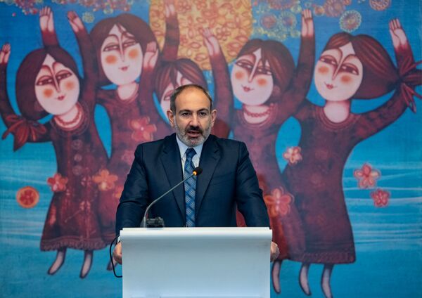 Когда идея приходит внезапно, или Почему армянские бизнес-леди на мужчин не жалуются Когда идея приходит внезапно, или Почему армянские бизнес-леди на мужчин не жалуются - Sputnik Армения